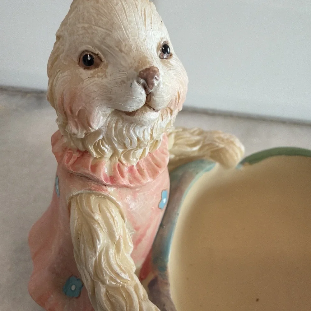 2009 Vintage Girl Easter Candy Dish With Cute Eggs‎ OLA03
